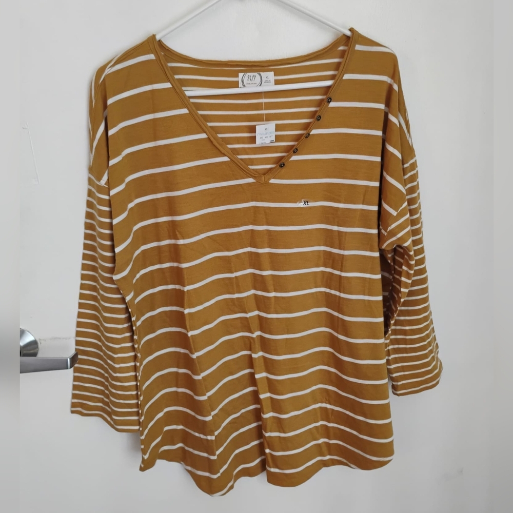 MAURICES Mustard Striped Women's Top Size XL